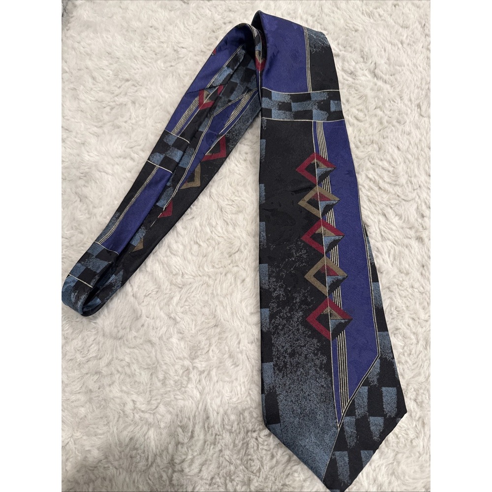 Evan Picone Mens Tie Necktie 100% Silk Blue 4" by 57" Made In USA